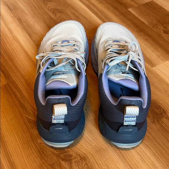 Altra Timp 5 Trail Running Shoes - Women’s Size 9 - Picture 3 of 5